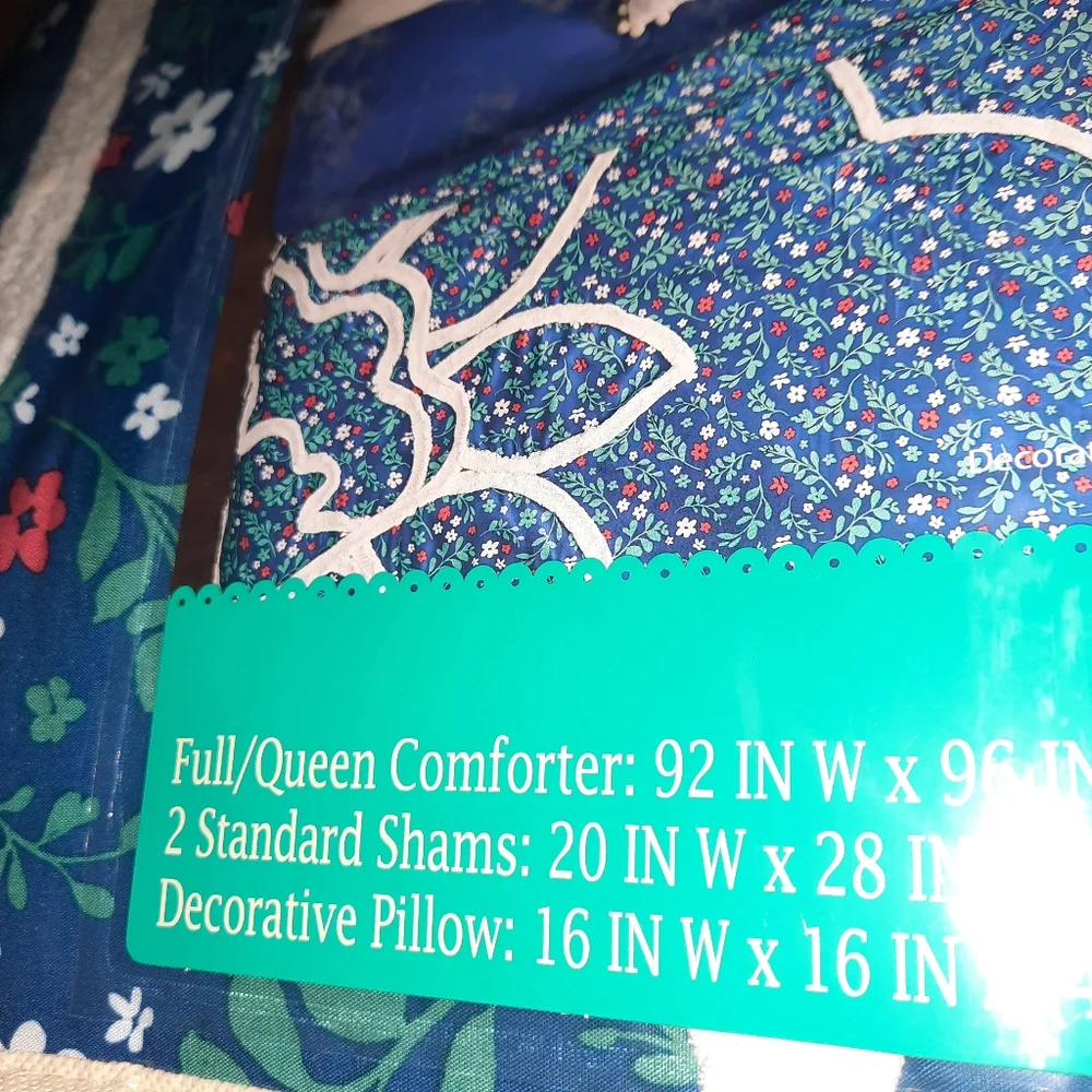 🇺🇲 4pc Queen Tufted Comforter The Pioneer Woman